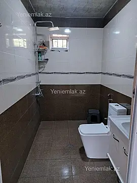 Satılır 4 otaqlı həyət evi 100 m²