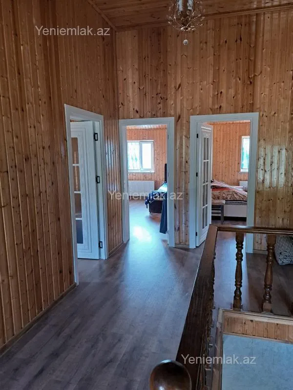 Satılır 4 otaqlı həyət evi 100 m²