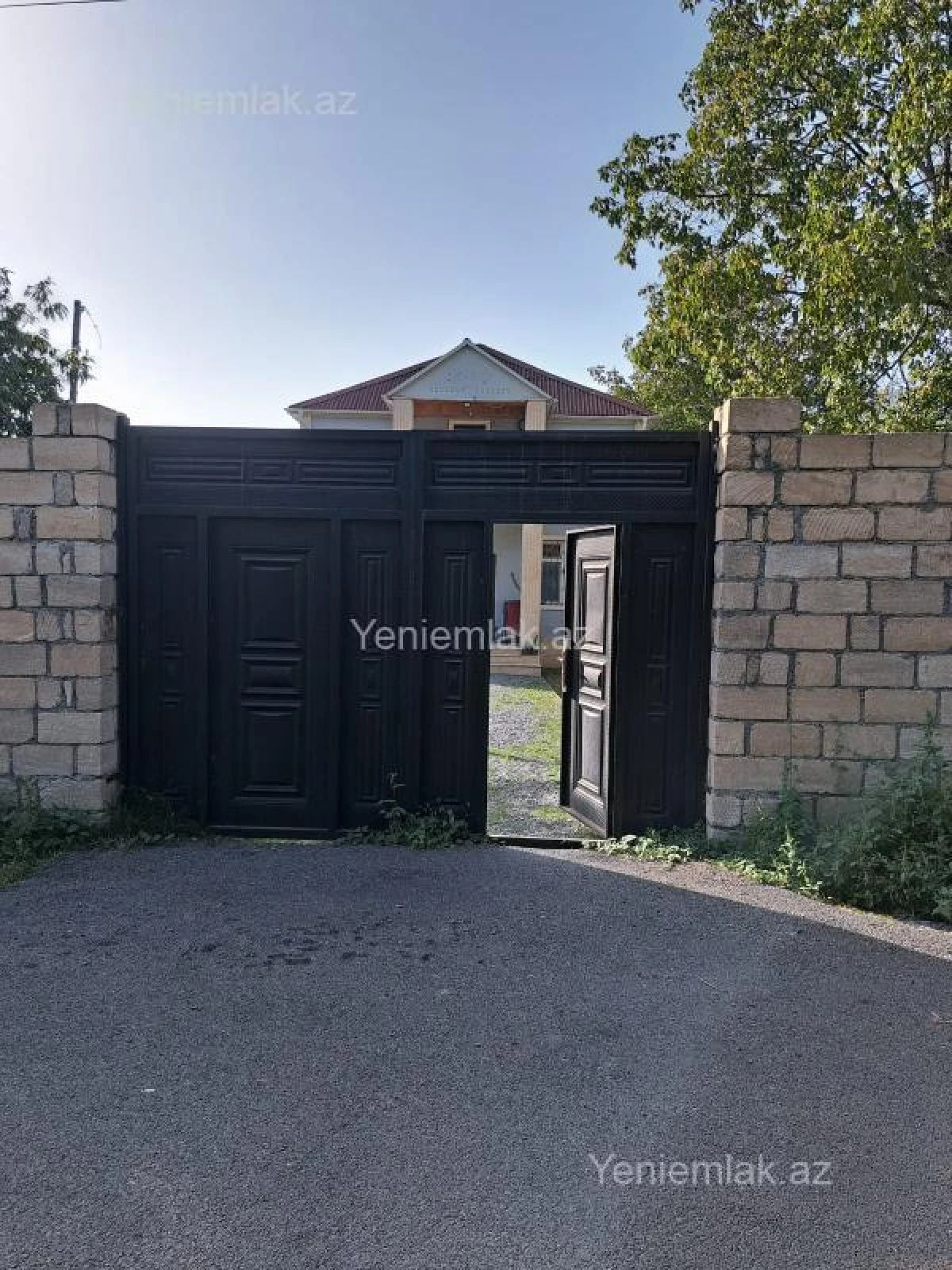 Satılır 4 otaqlı həyət evi 100 m²