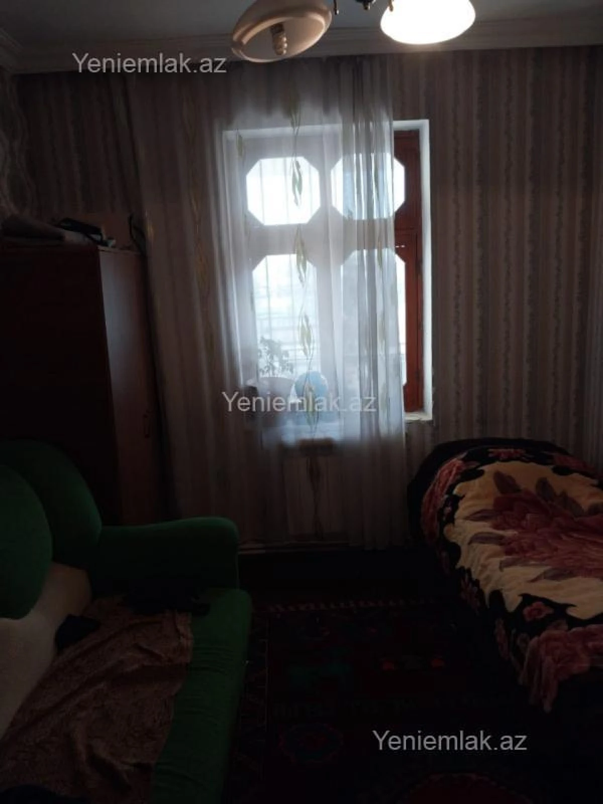 Satılır 6 otaqlı həyət evi 250 m²