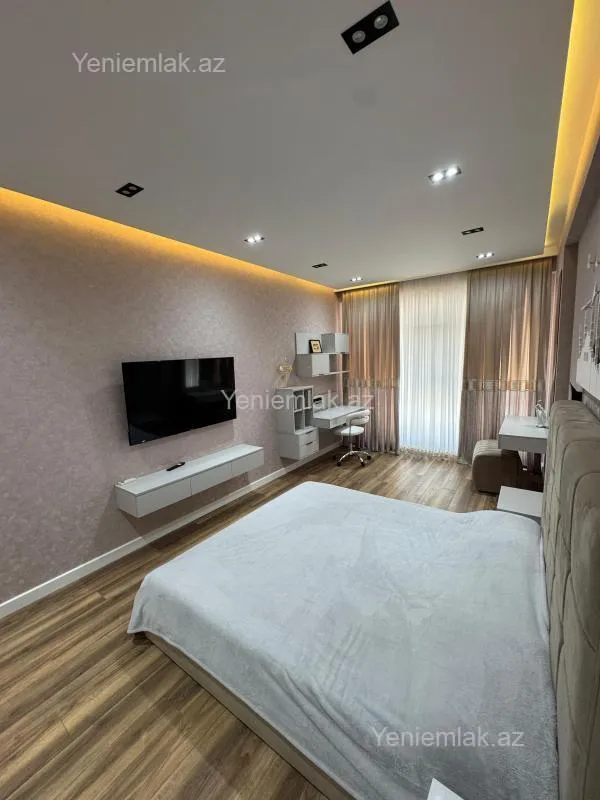 Satılır 2 otaqlı yeni tikili 77 m²