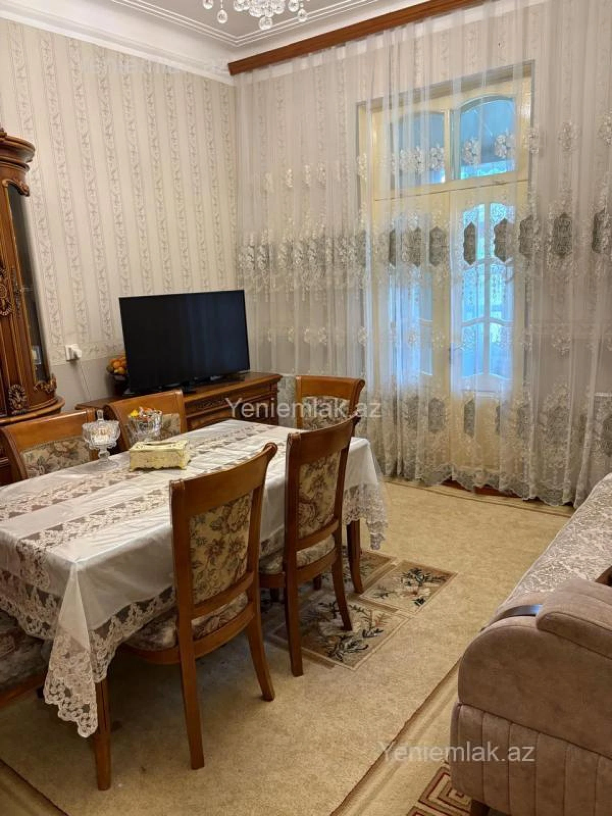 Satılır 2 otaqlı köhnə tikili 50 m²