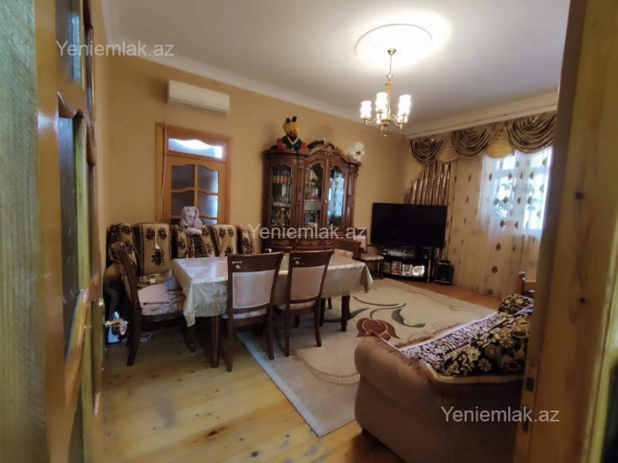 Satılır 2 otaqlı köhnə tikili 50 m²