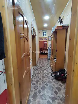 Satılır 2 otaqlı köhnə tikili 50 m²