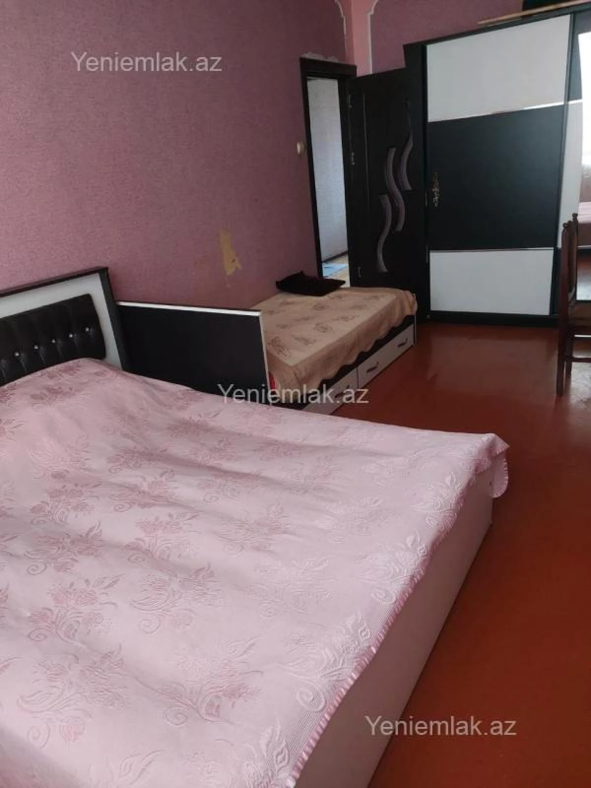 Satılır 3 otaqlı köhnə tikili 74 m²