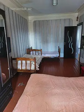 Satılır 3 otaqlı köhnə tikili 74 m²