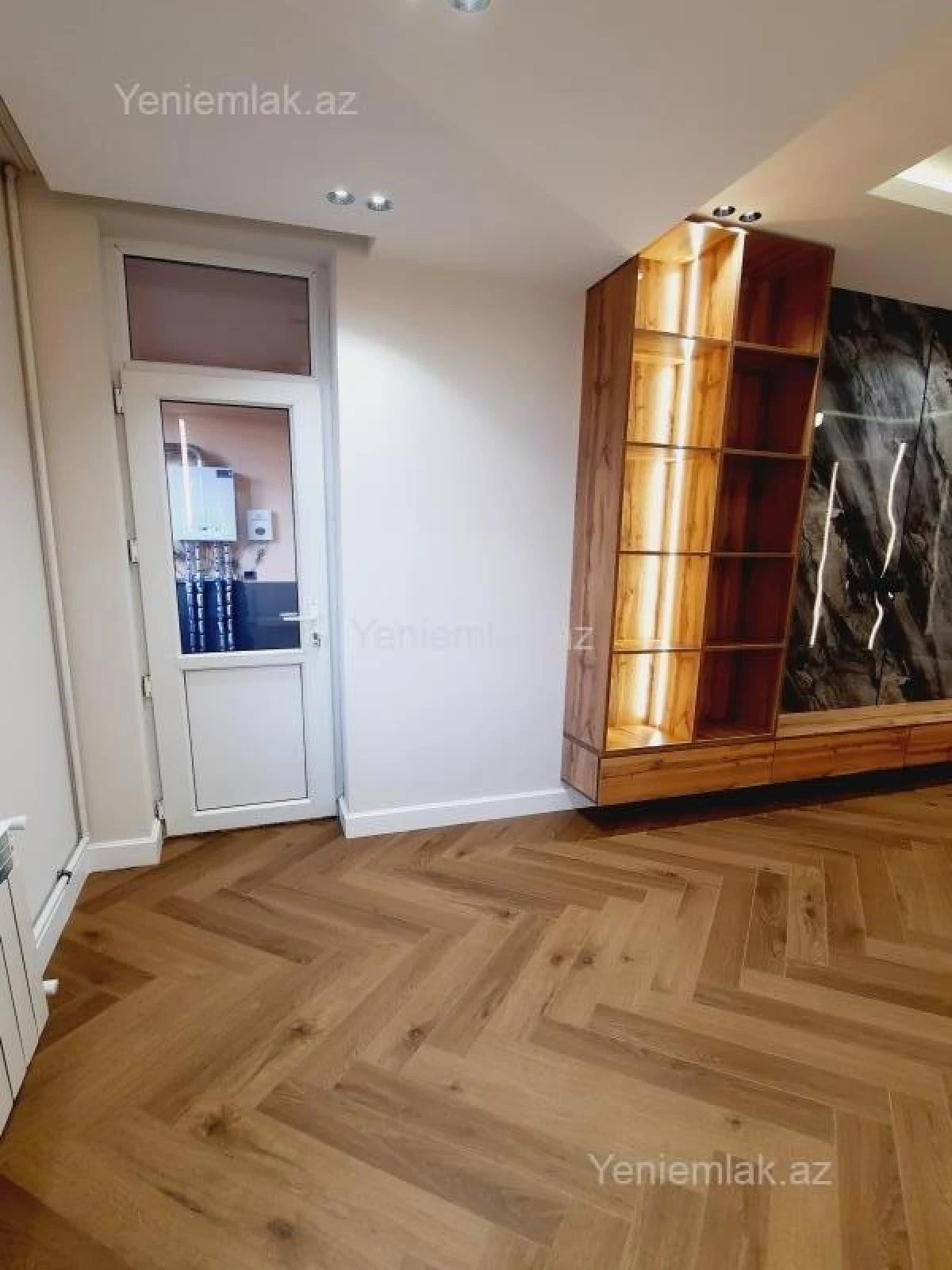 Satılır 1 otaqlı yeni tikili 60 m²