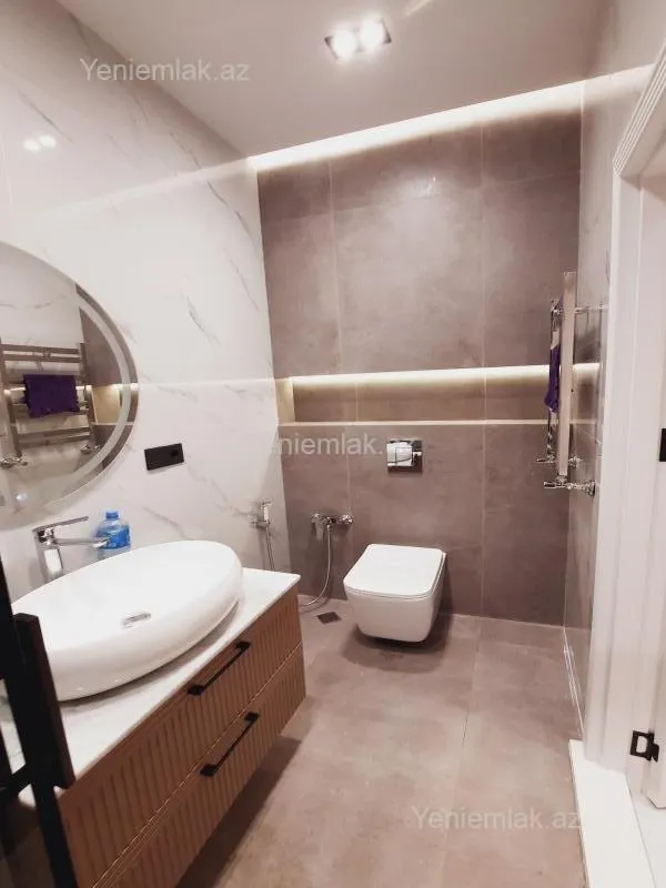 Satılır 1 otaqlı yeni tikili 60 m²