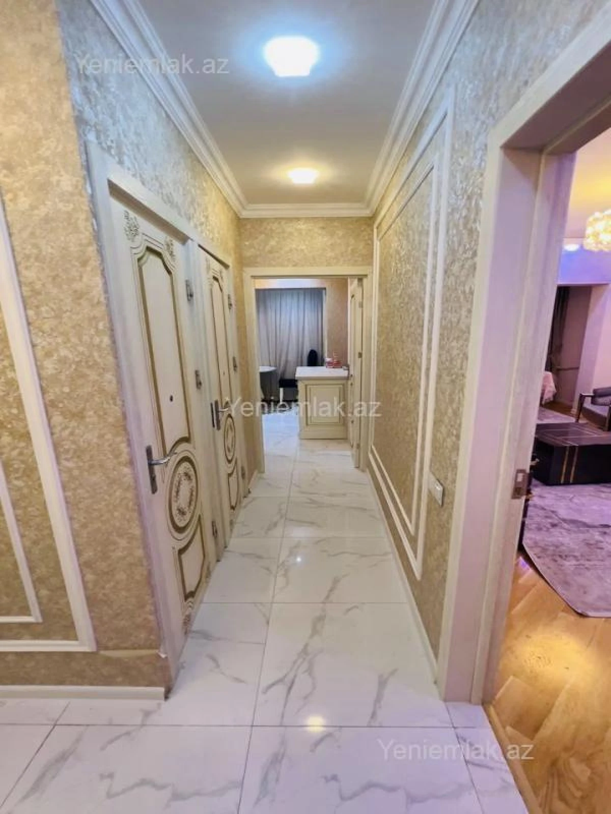 Satılır 3 otaqlı yeni tikili 85 m²