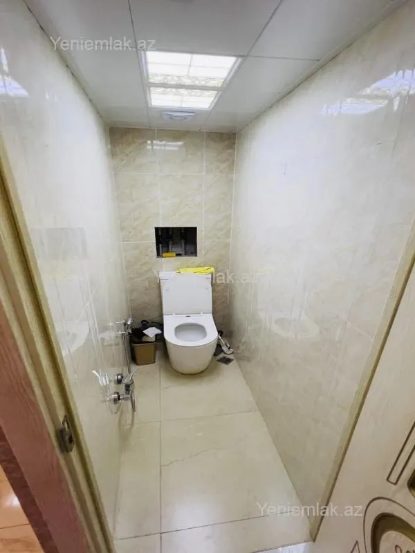 Satılır 3 otaqlı yeni tikili 85 m²