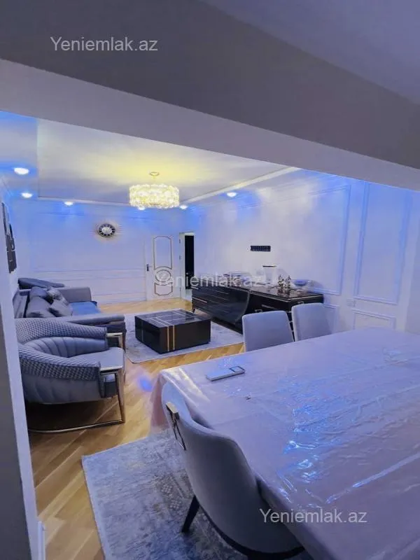 Satılır 3 otaqlı yeni tikili 85 m²