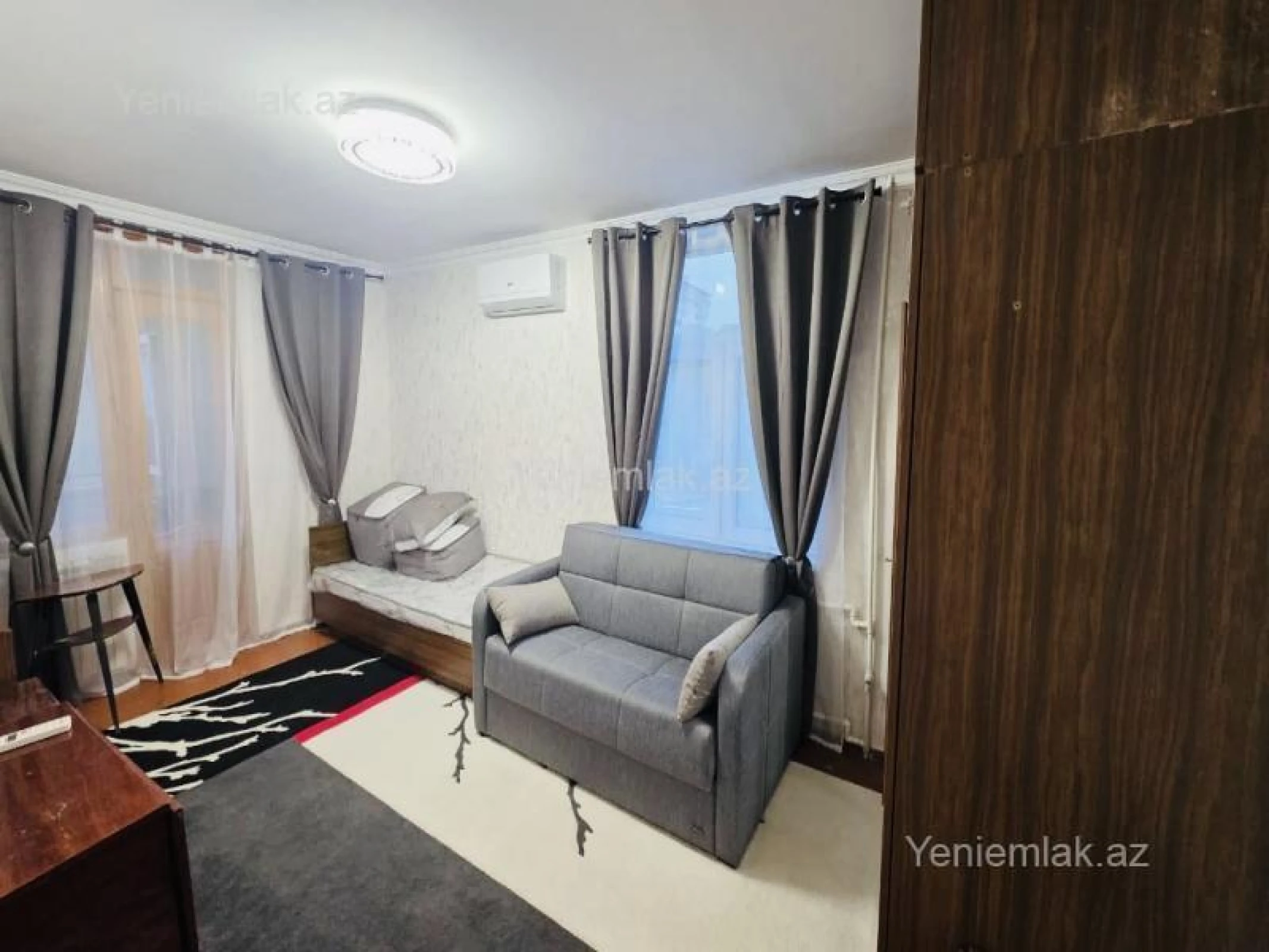 Satılır 1 otaqlı köhnə tikili 35 m²