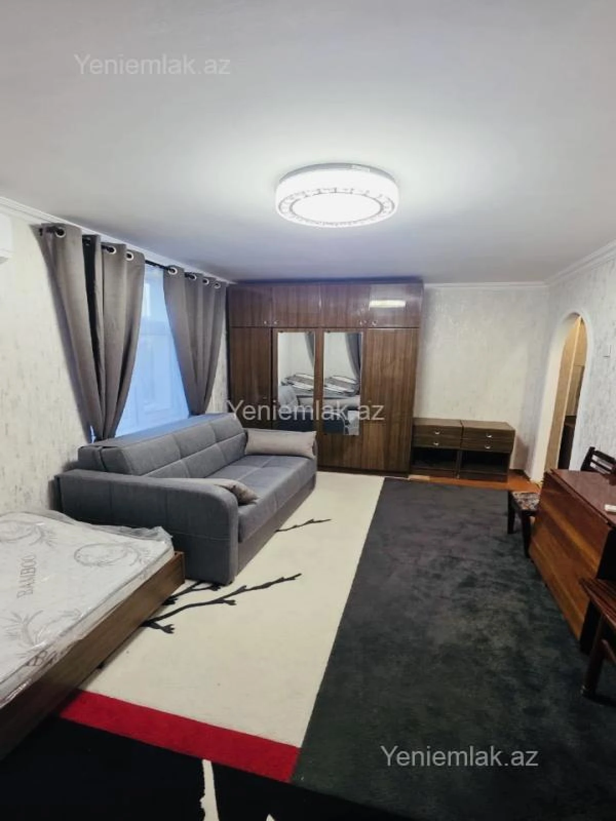 Satılır 1 otaqlı köhnə tikili 35 m²
