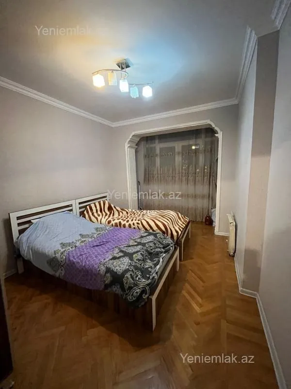 Satılır 3 otaqlı köhnə tikili 65 m²