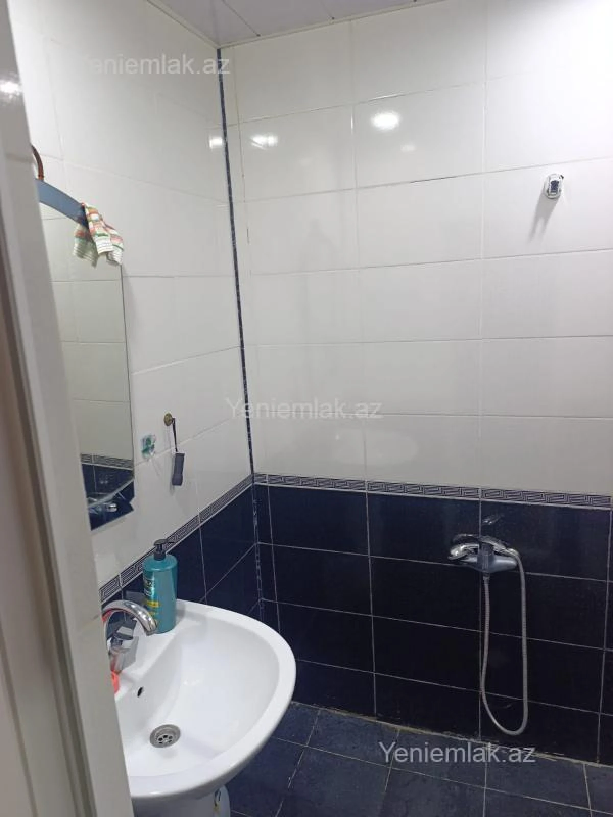 Satılır 3 otaqlı köhnə tikili 69 m²