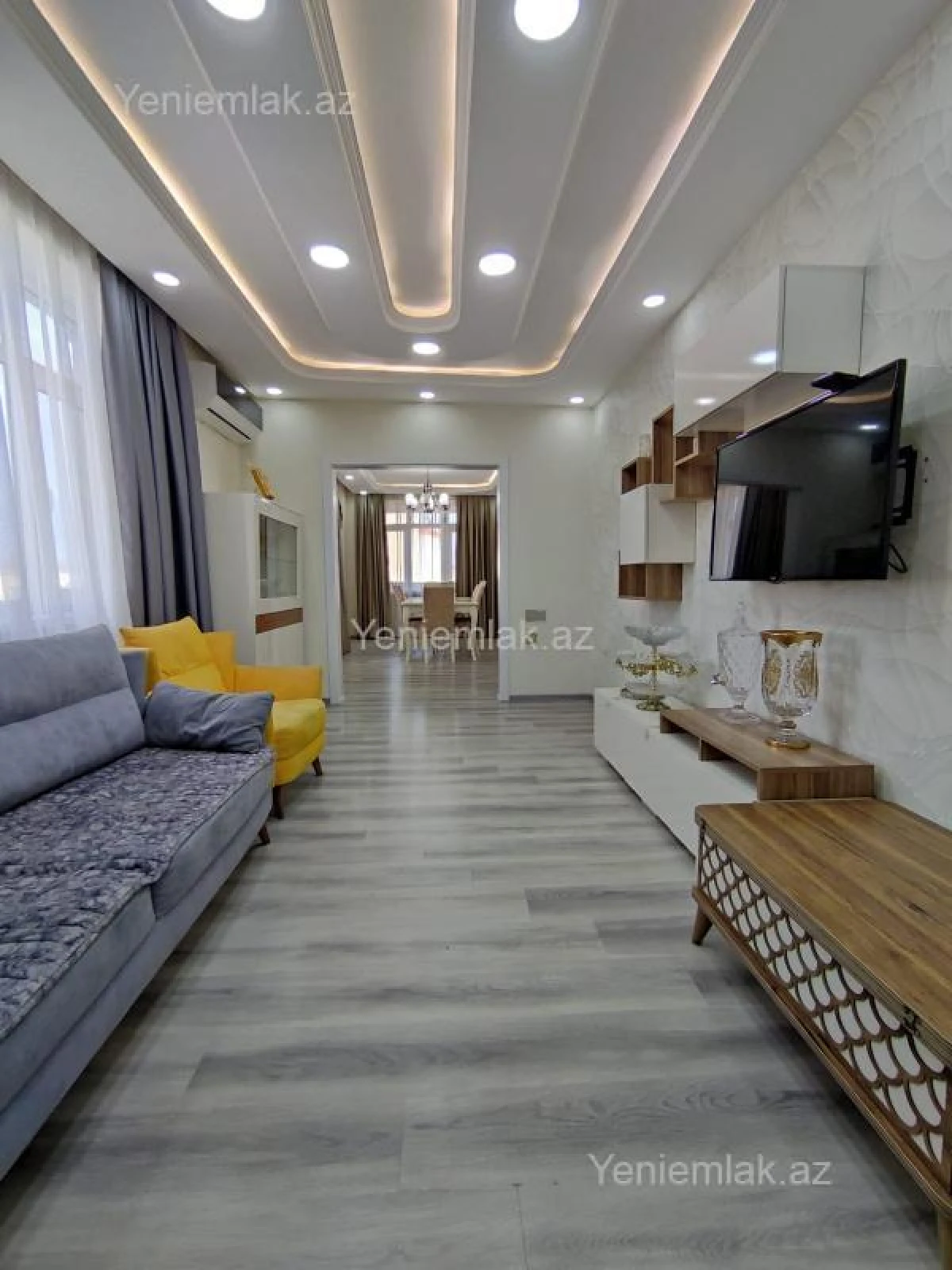 Satılır 5 otaqlı köhnə tikili 100 m²