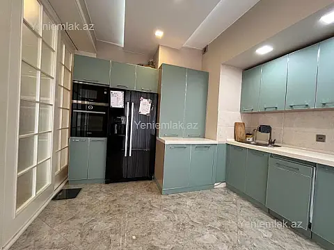 Satılır 3 otaqlı yeni tikili 119 m²