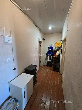 Satılır 1 otaqlı köhnə tikili 33 m²