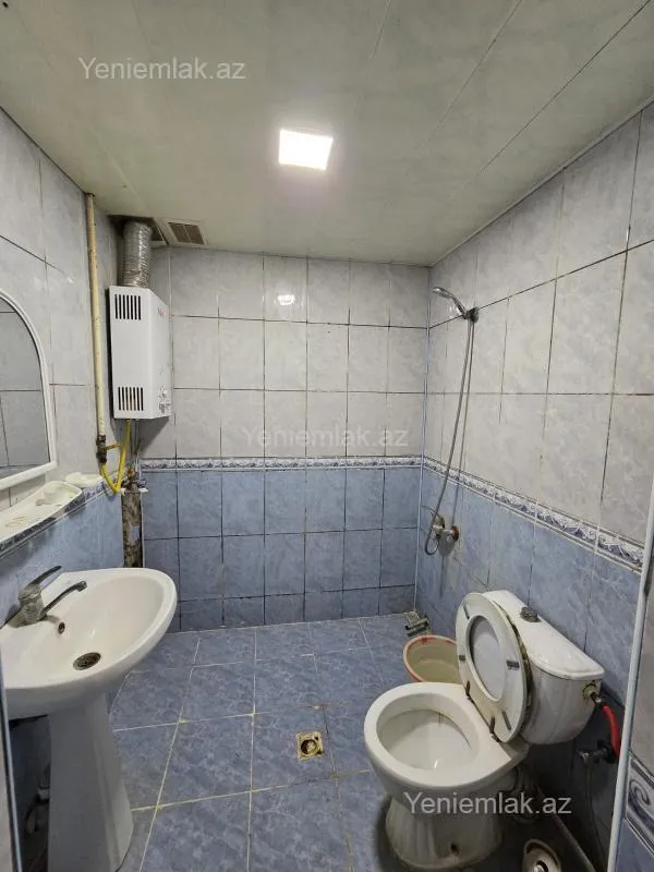 Satılır 1 otaqlı köhnə tikili 33 m²