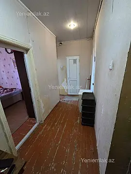 Satılır 1 otaqlı köhnə tikili 33 m²