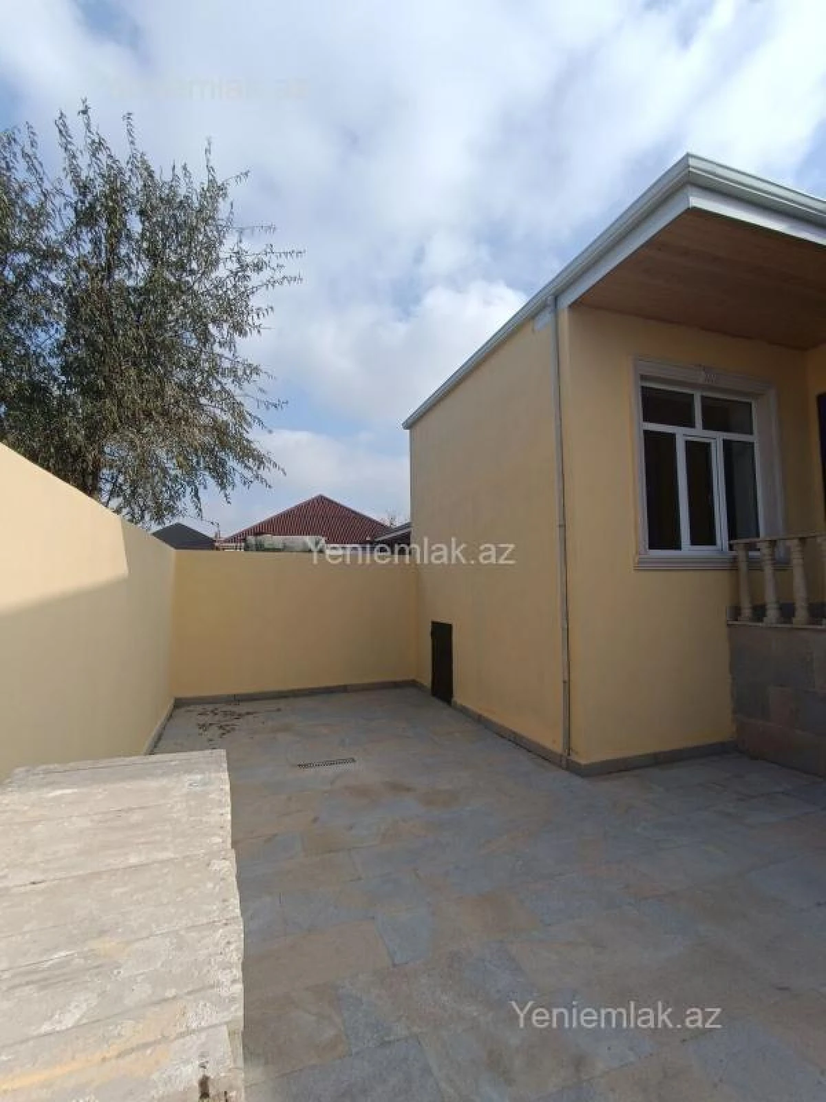 Satılır 3 otaqlı həyət evi 120 m²