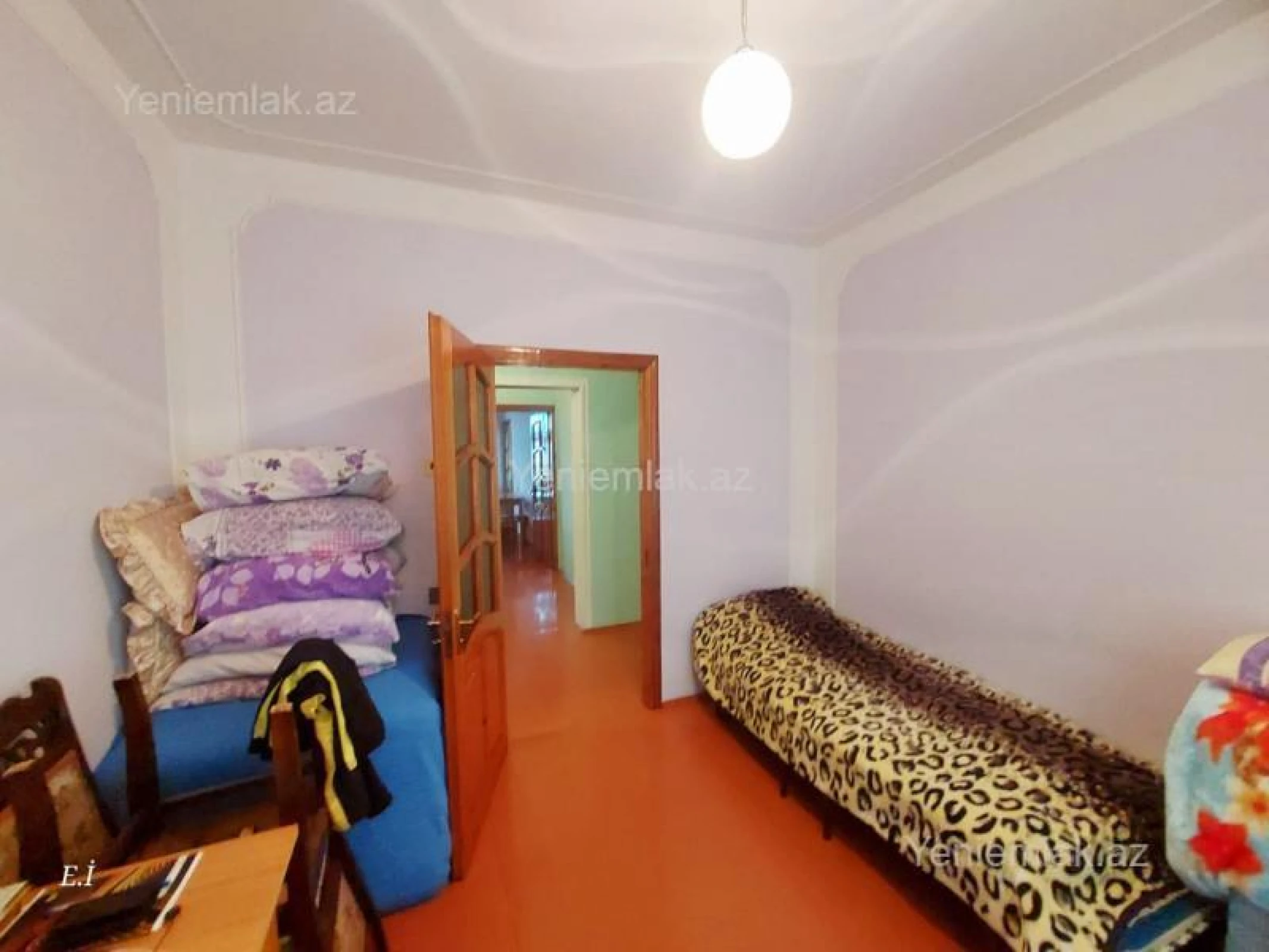 Satılır 3 otaqlı köhnə tikili 69 m²