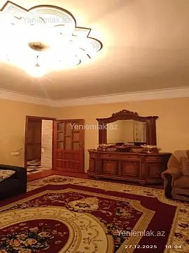 Satılır 4 otaqlı köhnə tikili 82 m²