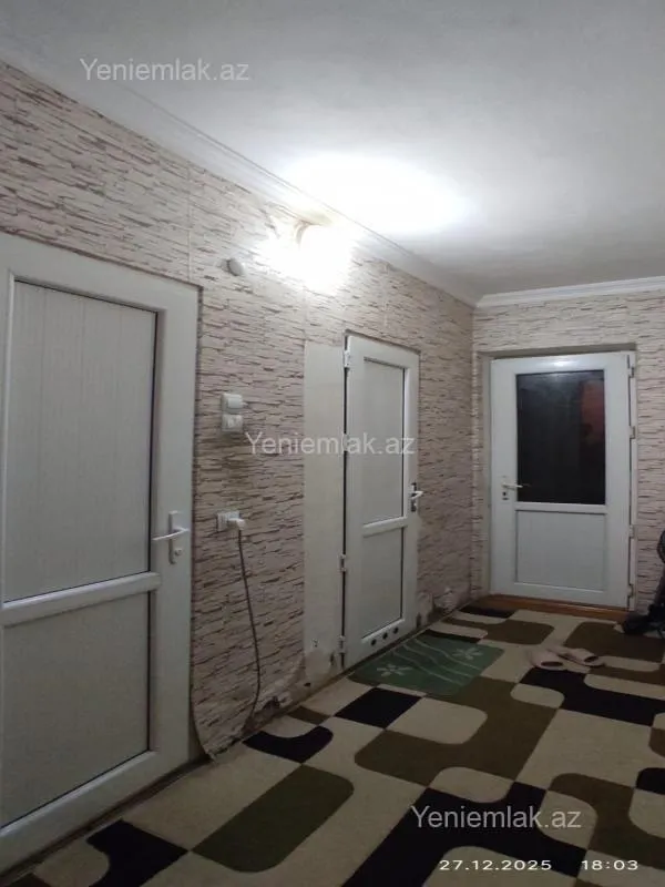 Satılır 4 otaqlı köhnə tikili 82 m²