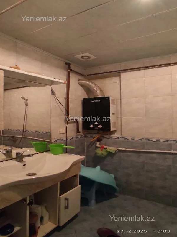 Satılır 4 otaqlı köhnə tikili 82 m²