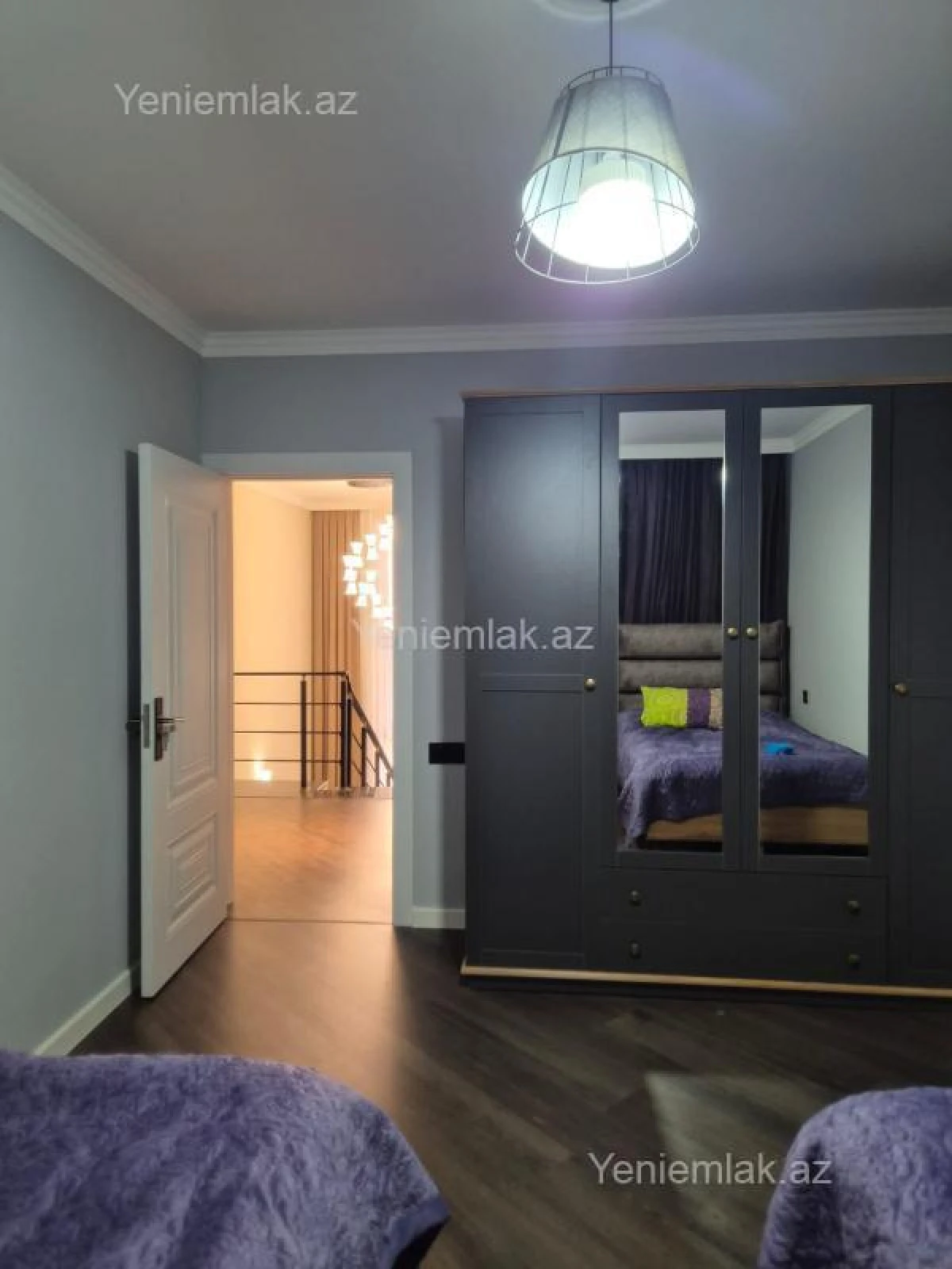 Satılır 6 otaqlı həyət evi 240 m²