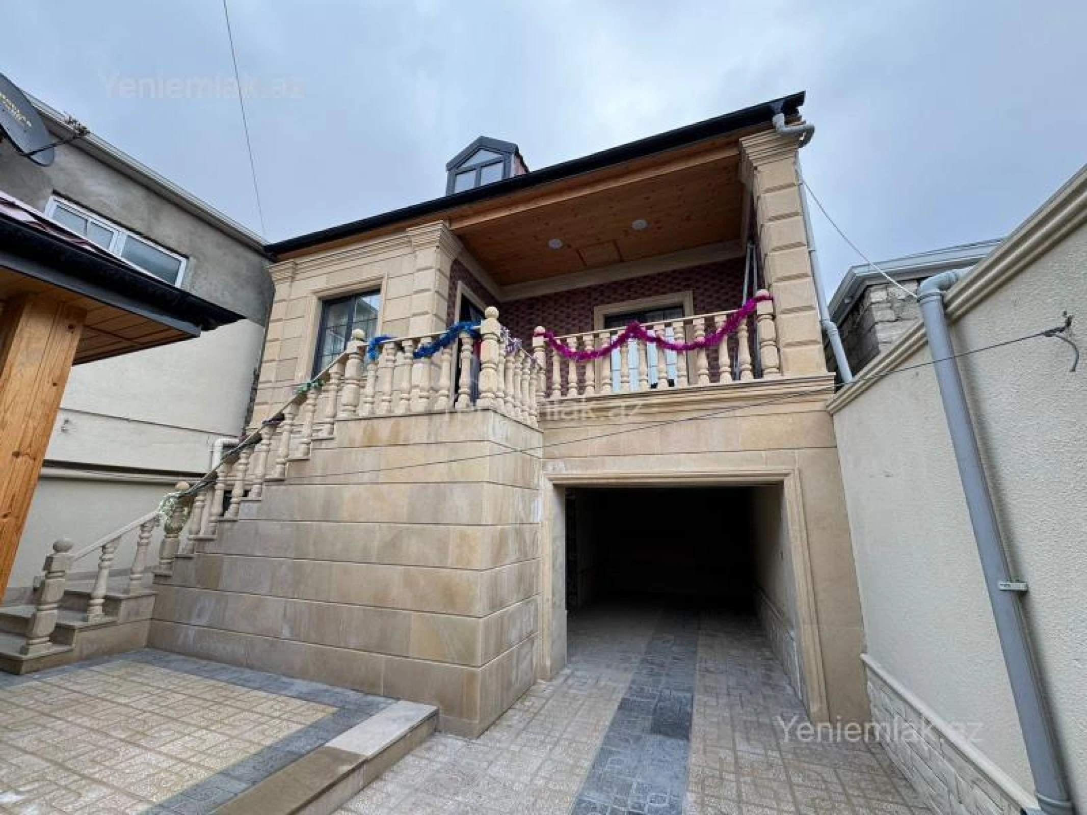 Satılır 3 otaqlı həyət evi 100 m²