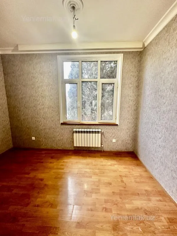 Satılır 2 otaqlı köhnə tikili 50 m²
