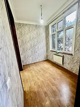Satılır 2 otaqlı köhnə tikili 50 m²