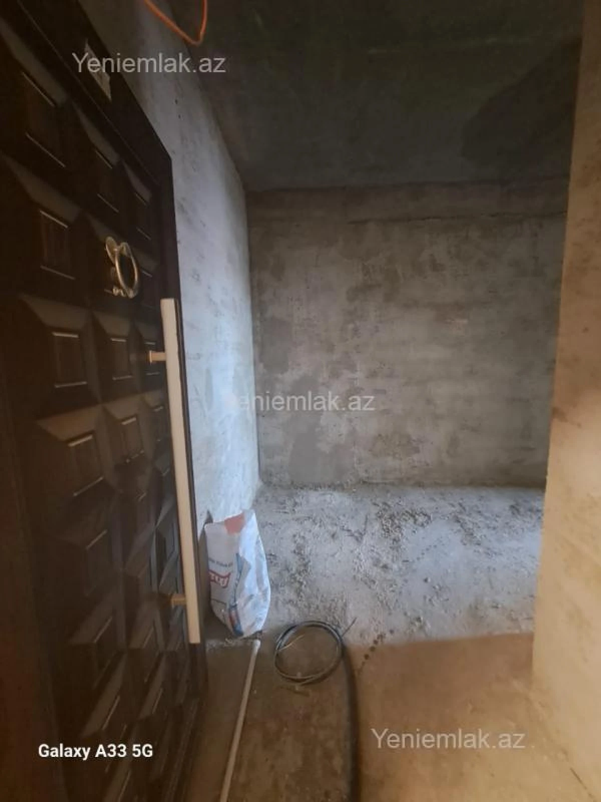 Satılır 3 otaqlı yeni tikili 130 m²
