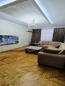 Satılır 3 otaqlı köhnə tikili 66 m² — Bakı, Nizami 3 otaq 66.00 m²