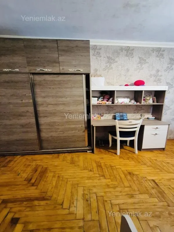 Satılır 3 otaqlı köhnə tikili 66 m²