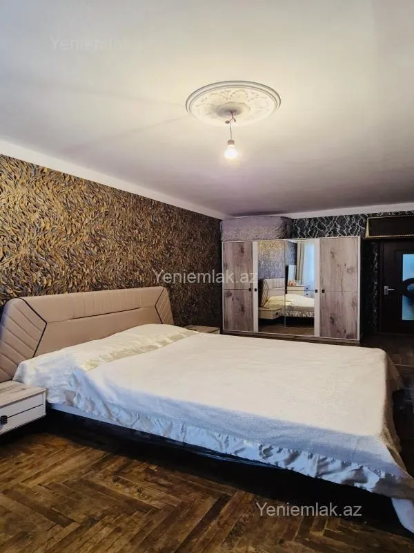 Satılır 3 otaqlı köhnə tikili 66 m²