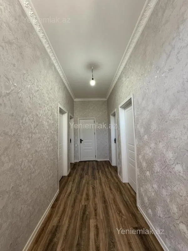 Satılır 3 otaqlı həyət evi 100 m²