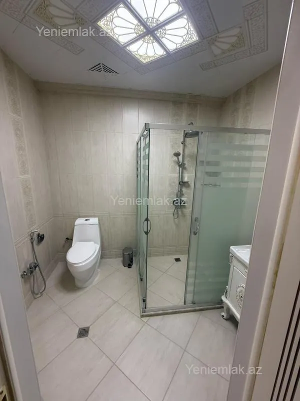 Satılır 3 otaqlı yeni tikili 140 m²