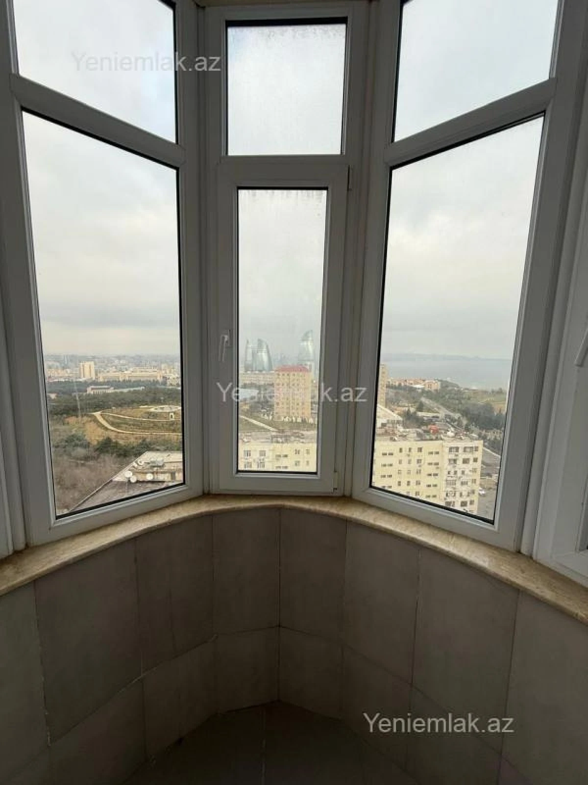 Satılır 3 otaqlı yeni tikili 140 m²