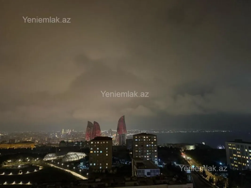 Satılır 3 otaqlı yeni tikili 140 m²