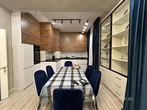 Satılır 3 otaqlı yeni tikili 115 m²