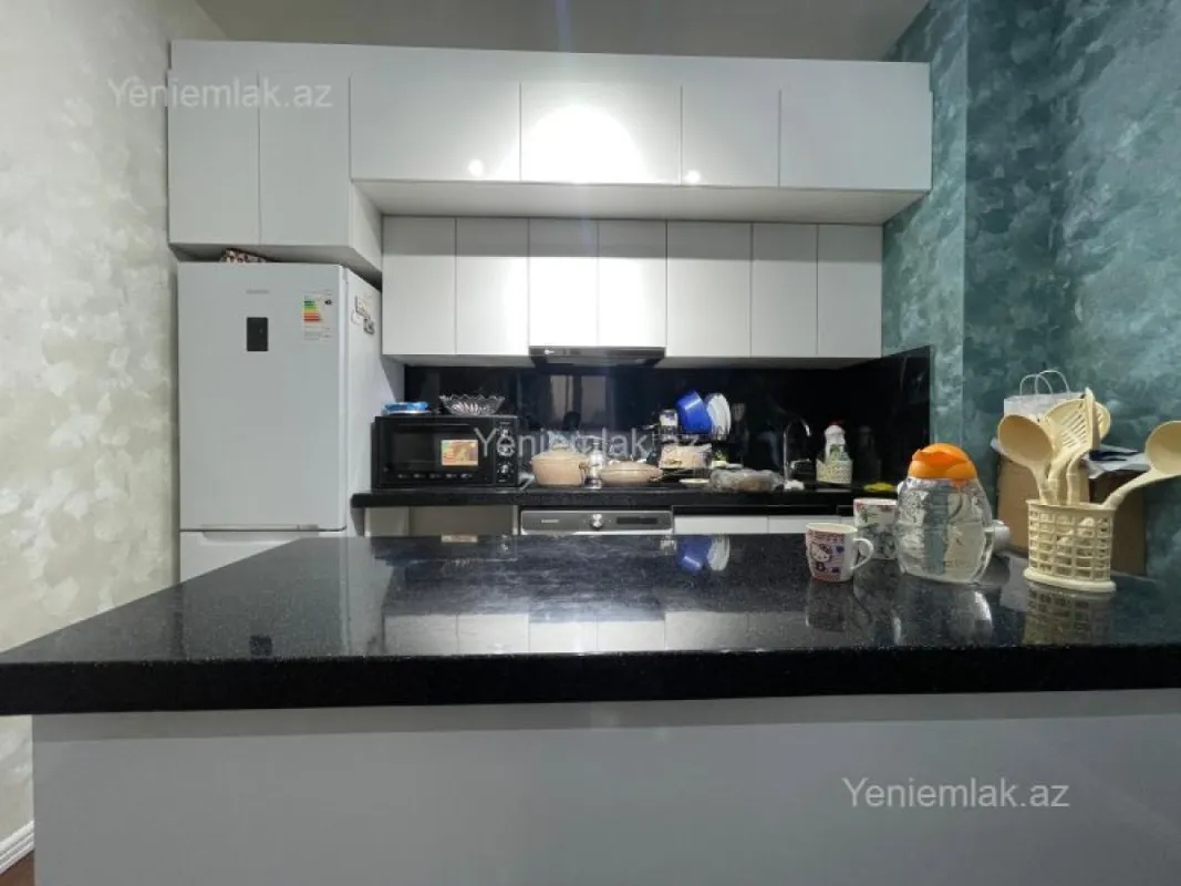 Satılır 2 otaqlı yeni tikili 66 m²