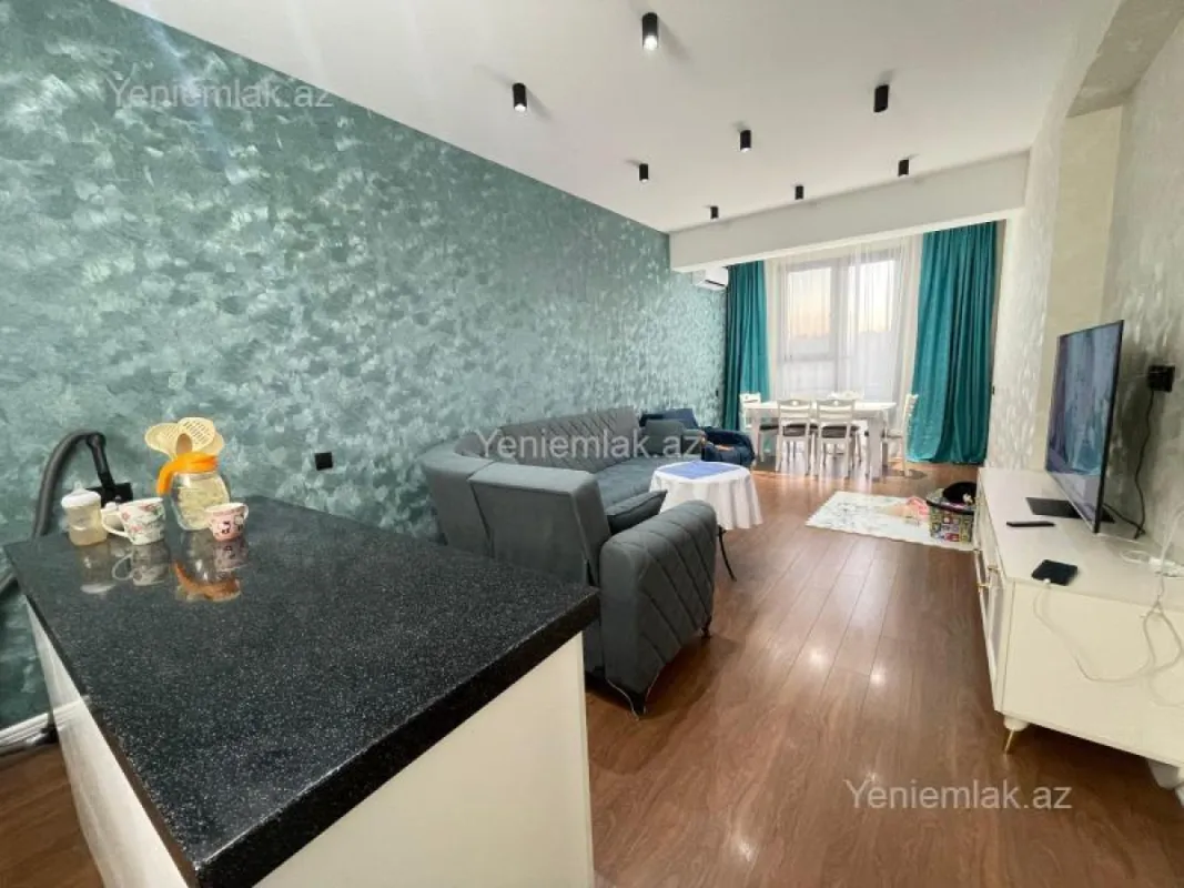 Satılır 2 otaqlı yeni tikili 66 m²