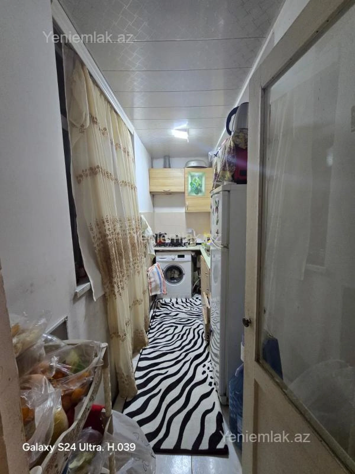 Satılır 1 otaqlı köhnə tikili 37 m²