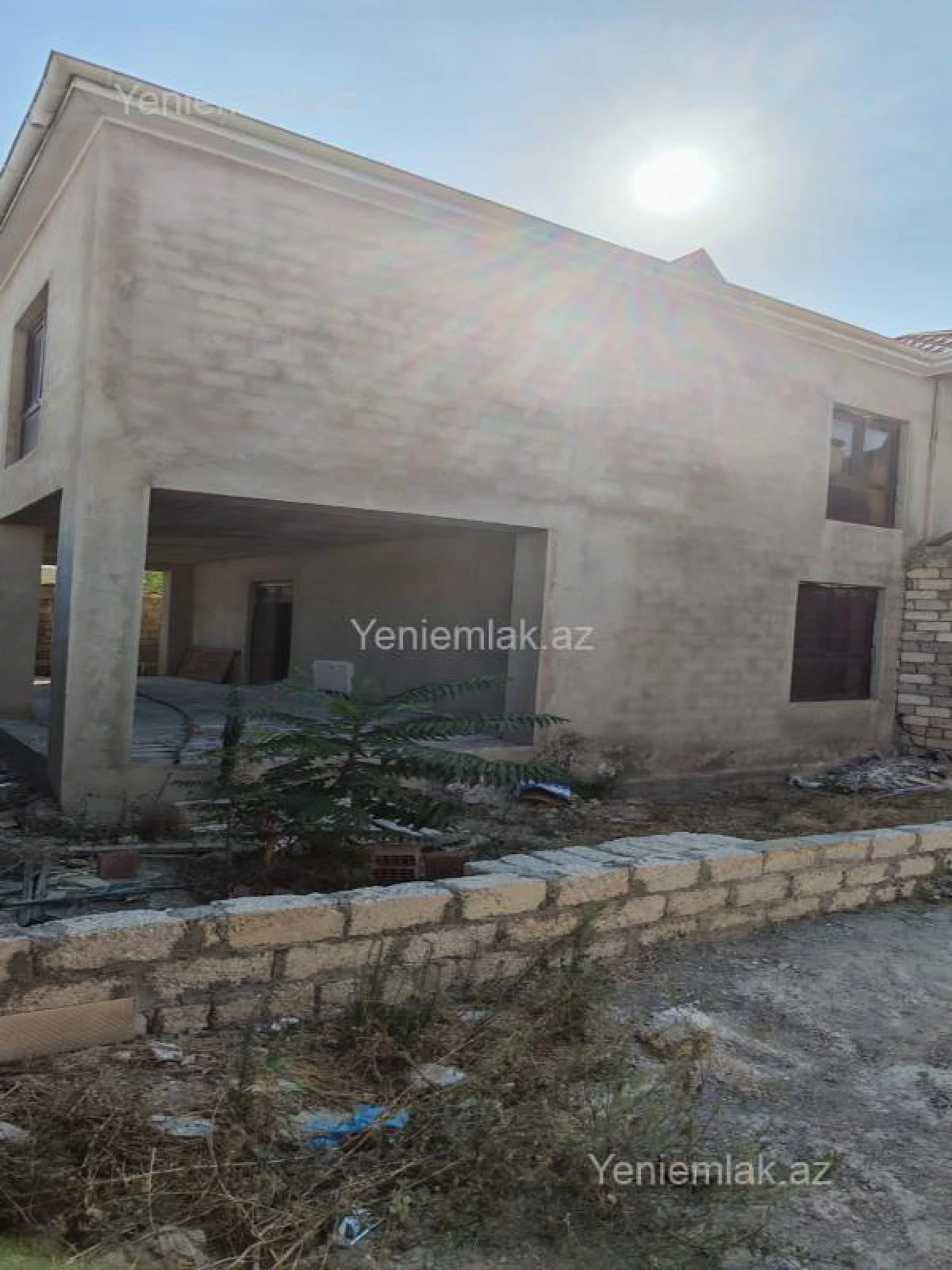 Satılır 6 otaqlı həyət evi 220 m²