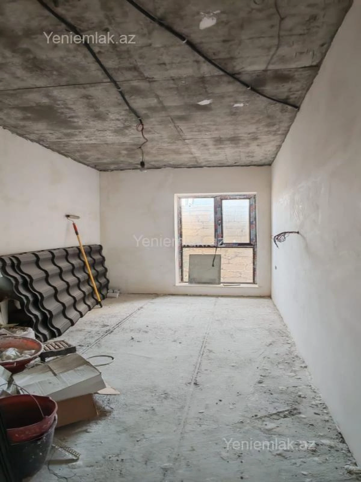 Satılır 6 otaqlı həyət evi 220 m²
