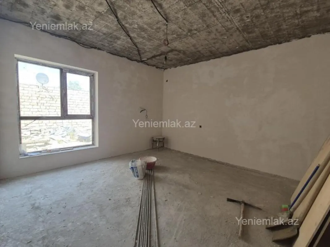 Satılır 6 otaqlı həyət evi 220 m²