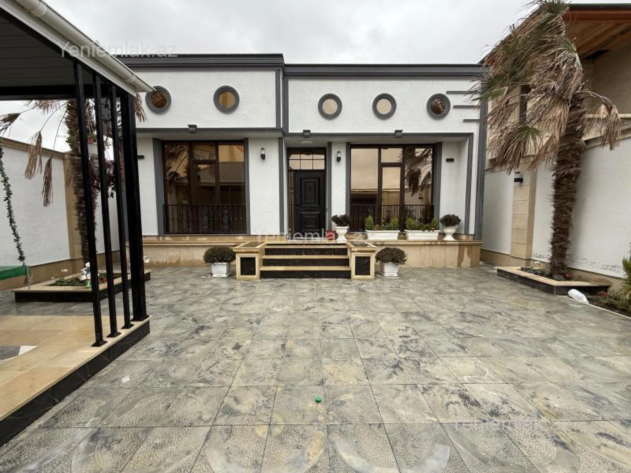 Satılır 4 otaqlı həyət evi 120 m²