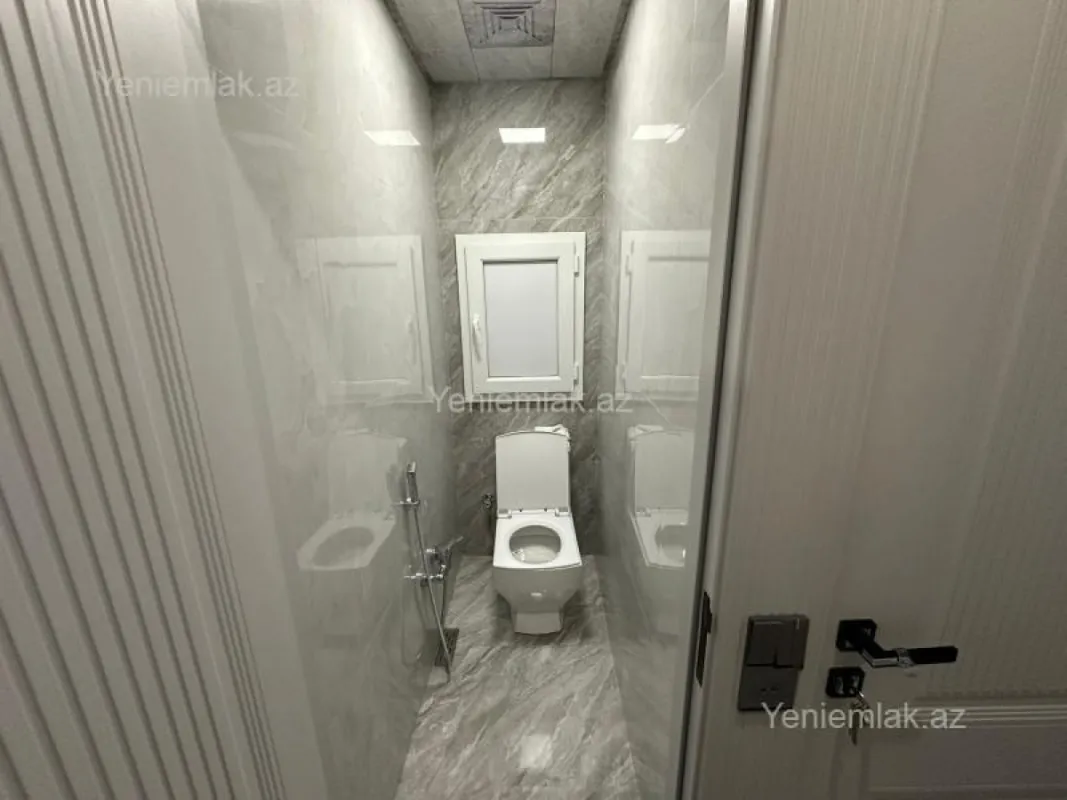 Satılır 5 otaqlı köhnə tikili 110 m²